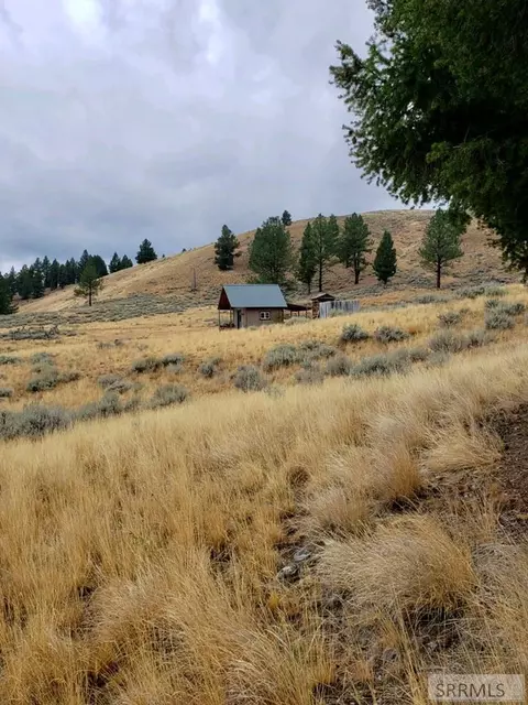 53 Panther Creek Estates Rd, Shoup, ID 83469