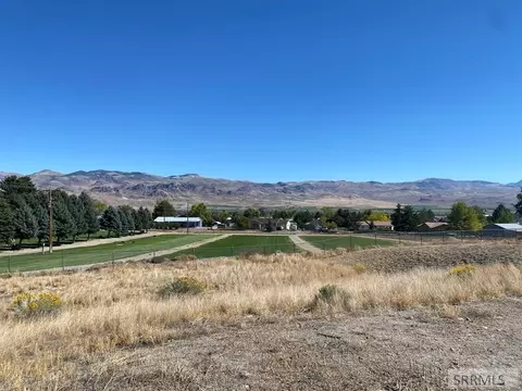 811 S 7th St, Challis, ID 83226 photo 1