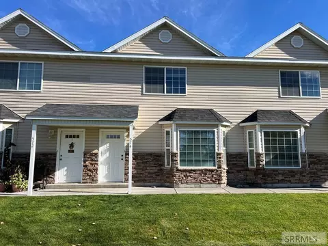 574 Legacy Ln, Rexburg, ID 83440 photo 1