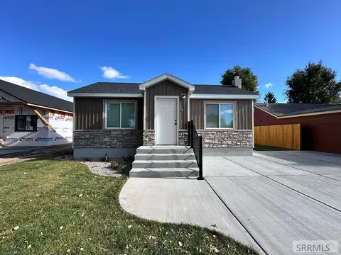 664 Main St, Ririe, ID 83443 photo 1
