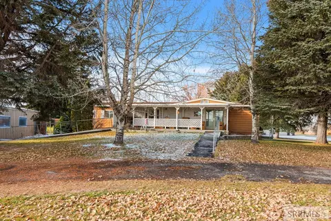 233 N 4000 E, Rigby, ID 83442 photo 1