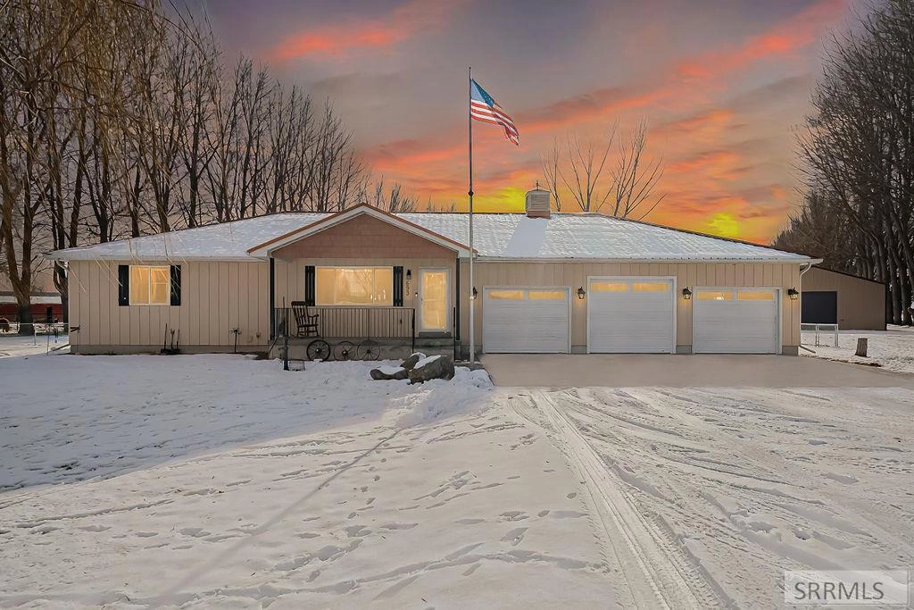 693 E 800 N, Firth, ID 83236 photo 1