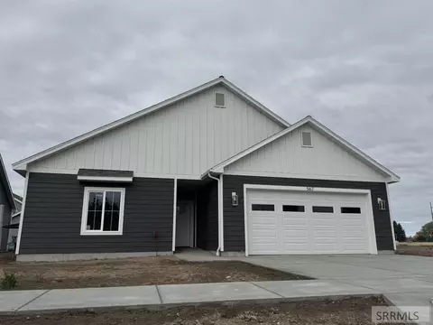 567 N State St, Rigby, ID 83442 photo 1