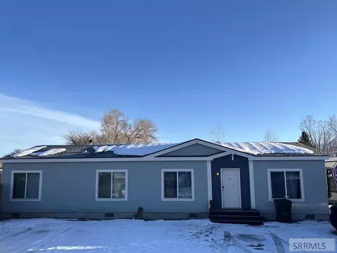 1403 Bryan Ave, Salmon, ID 83467 photo 1