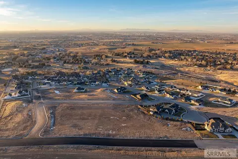 3363 Granger St, Ammon, ID 83406