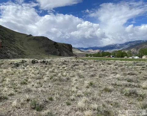 lot9 Rivers Edge Rd, Challis, ID 83226