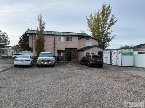 565 W 1st S, Rigby, ID 83442 photo 1