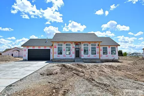 4926 Cattle Dr, Iona, ID 83406 photo 1