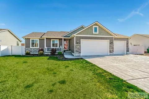 4372 Arcadia Rd, Idaho Falls, ID 83401