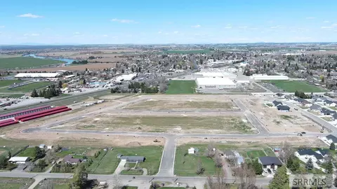L11 B4 E Meadow Mist Ave, Shelley, ID 83274