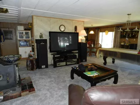 Living - 111 N Agate Dr, Salmon, ID 83467 photo 1 of 5
