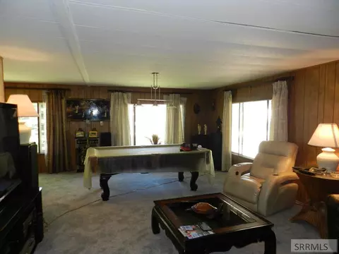 Living - 111 N Agate Dr, Salmon, ID 83467 photo 2 of 5