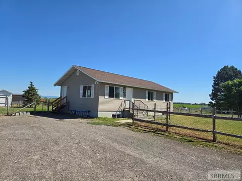 2675 E 600 N, Saint Anthony, ID 83445 photo 1