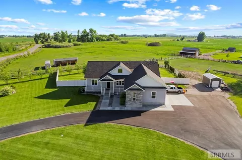 925 River Run Rd, Rexburg, ID 83440 photo 1