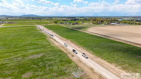 L4 B4 Paradise Avenue, Rexburg, ID 83440