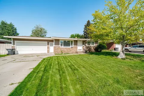 1020 Koster Ave, Idaho Falls, ID 83404
