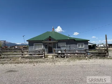 407 Gilmore Ave, Leadore, ID 83464 photo 1