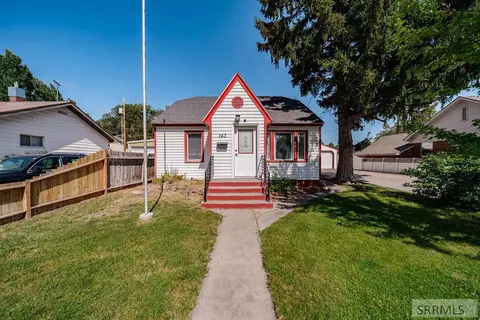 143 S 2nd W, Rigby, ID 83442 photo 1