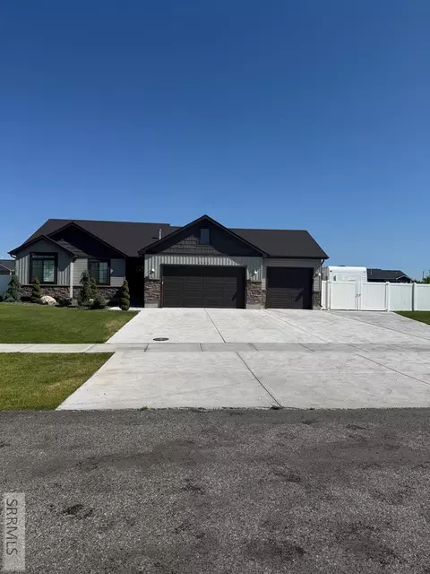 5153 E Demott St, Iona, ID 83427 photo 1
