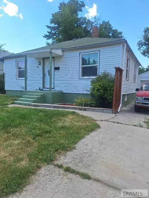 98 Maplewood Ave, Pocatello, ID 83204