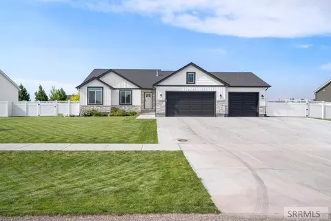 5077 E Ball Cir, Iona, ID 83427 photo 1