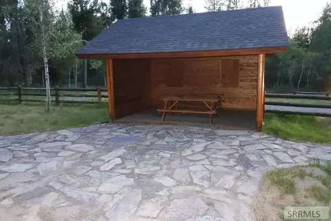 1650 Shadow Loop S, Ashton, ID 83429 photo 23