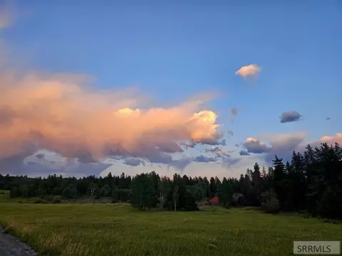 1650 Shadow Loop S, Ashton, ID 83429 photo 32