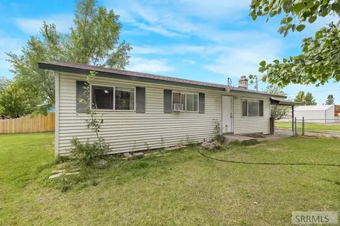 615 S 3 E, Saint Anthony, ID 83445 photo 1