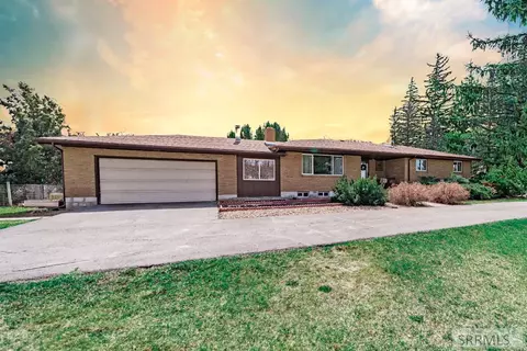 3586 Iona Rd, Idaho Falls, ID 83401