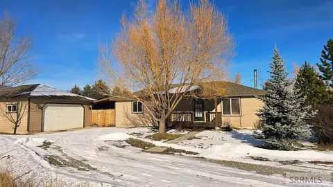 334 Catherine Ln, Salmon, ID 83467 photo 1