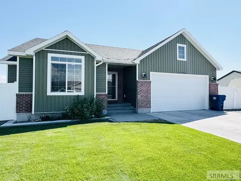 5194 E Nelson Dr, Iona, ID 83427 photo 1