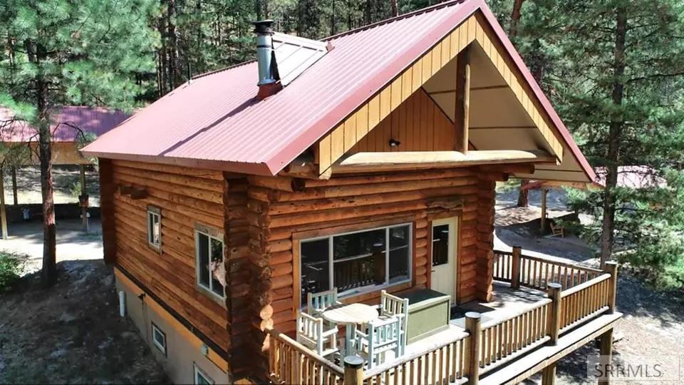 Exterior - 3361 N Hwy 93, Gibbonsville, ID 83463 photo 33 of 35