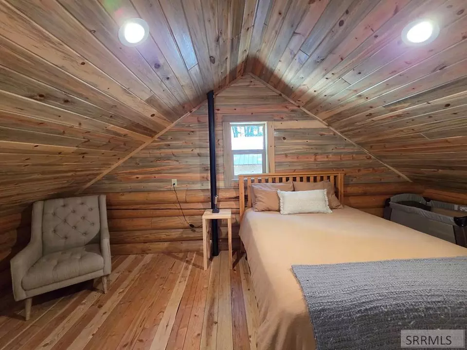 Bedroom - 3361 N Hwy 93, Gibbonsville, ID 83463 photo 7 of 7