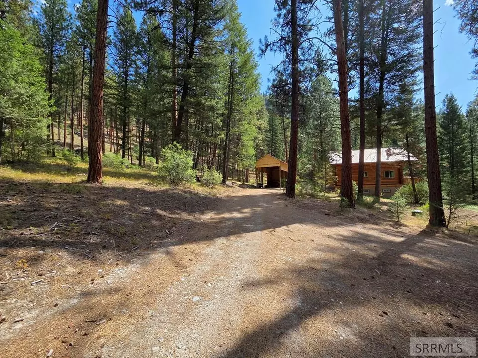 Exterior - 3361 N Hwy 93, Gibbonsville, ID 83463 photo 20 of 35