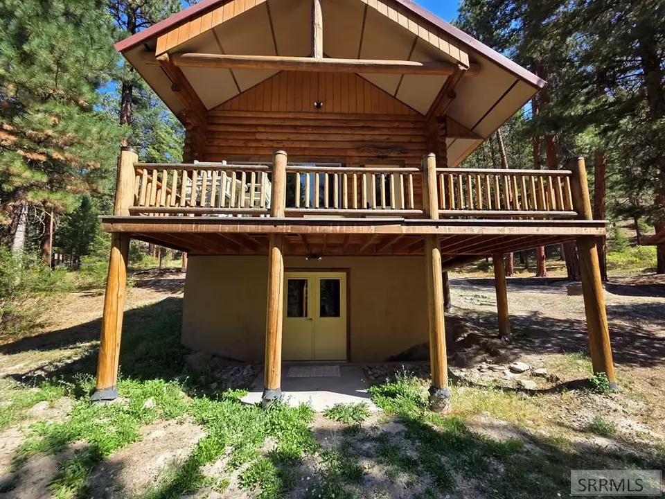 Exterior - 3361 N Hwy 93, Gibbonsville, ID 83463 photo 3 of 35