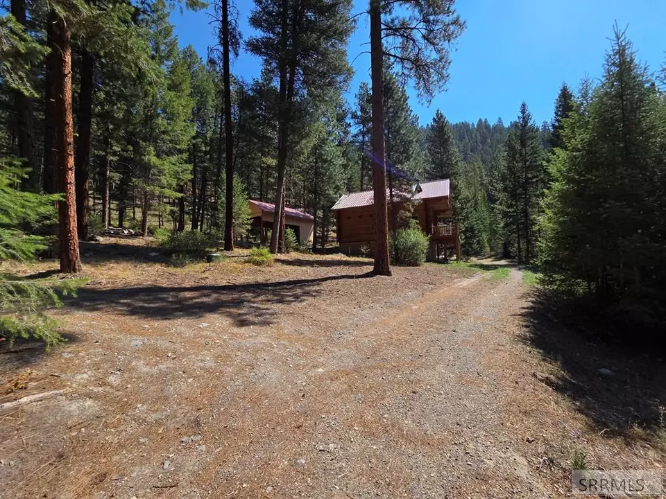 Exterior - 3361 N Hwy 93, Gibbonsville, ID 83463 photo 28 of 35