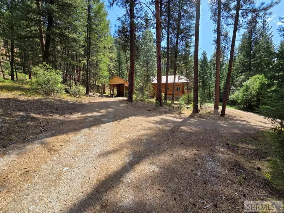 Exterior - 3361 N Hwy 93, Gibbonsville, ID 83463 photo 19 of 35