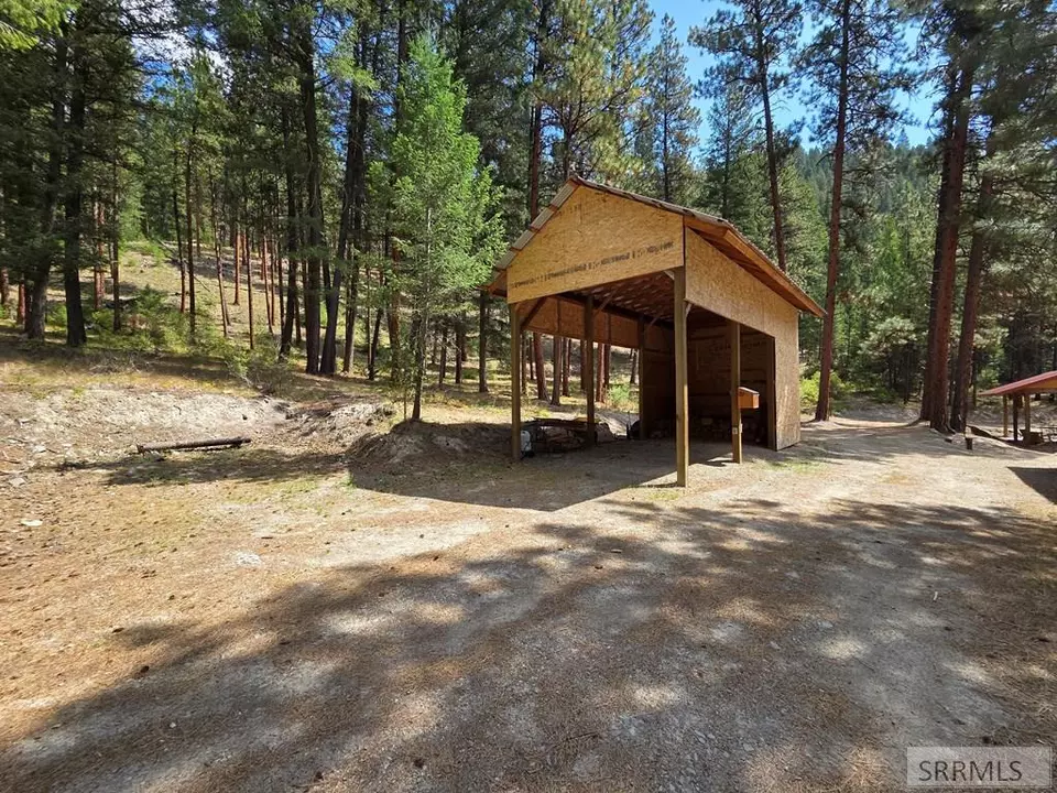 Exterior - 3361 N Hwy 93, Gibbonsville, ID 83463 photo 17 of 35