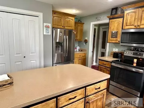 Kitchen - 2 N 3737 E, Rigby, ID 83442 photo 3 of 4
