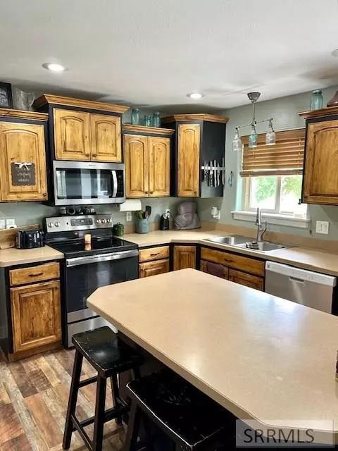Kitchen - 2 N 3737 E, Rigby, ID 83442 photo 2 of 4