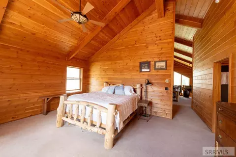 Bedroom - 9885 Challis Creek Rd, Challis, ID 83226 photo 3 of 5