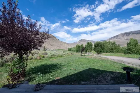 Exterior - 9885 Challis Creek Rd, Challis, ID 83226 photo 4 of 11