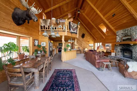 Dining - 9885 Challis Creek Rd, Challis, ID 83226 photo 2 of 3