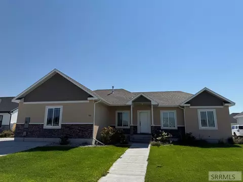 705 Wilshire Pl, Idaho Falls, ID 83402