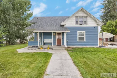 4824 W Broadway St, Idaho Falls, ID 83402