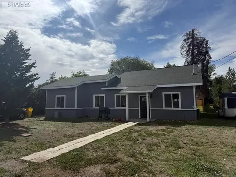 201 N Center St, Saint Anthony, ID 83445
