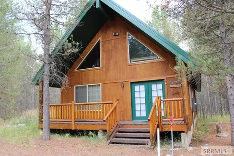 3496 Pinion Ln, Island Park, ID 83429
