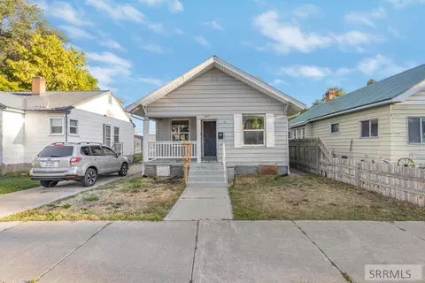 137 3rd St, Idaho Falls, ID 83401 photo 1