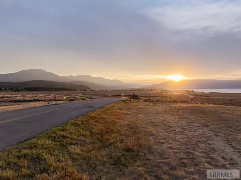 3734 Fisher Pointe Dr, Island Park, ID 83429