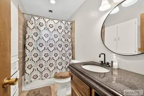 Bath - 138 N 4100 E, Rigby, ID 83442 photo 1 of 3